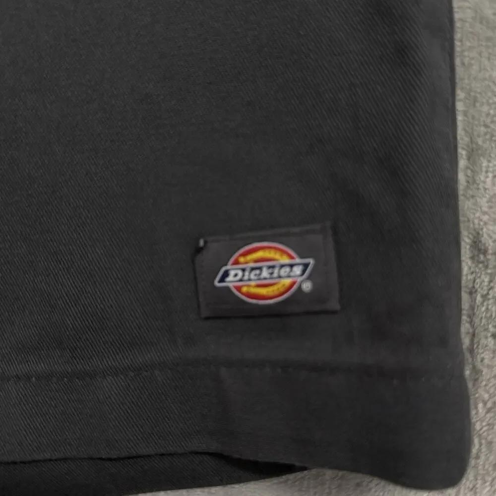 Dickies loose fit